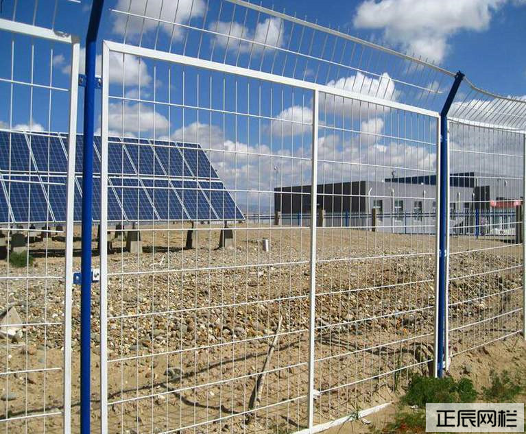 光伏護(hù)欄網(wǎng)2