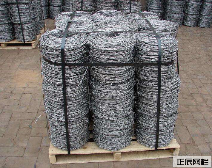 帶刺鐵絲網(wǎng)圍欄價(jià)格