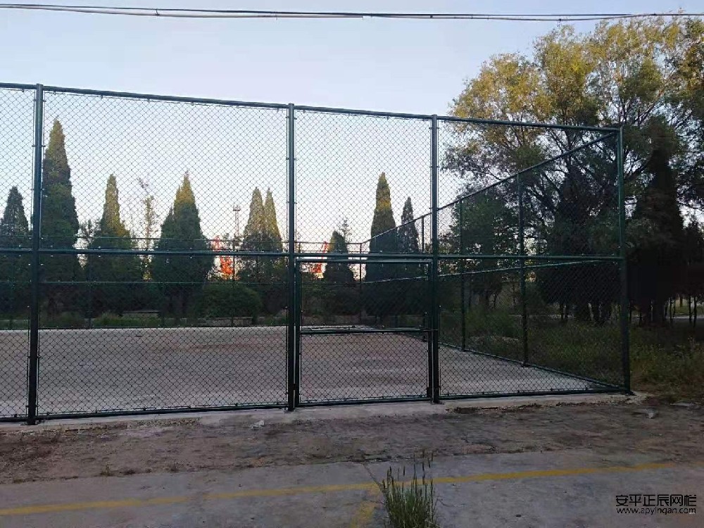球場(chǎng)圍網(wǎng)廠家福州