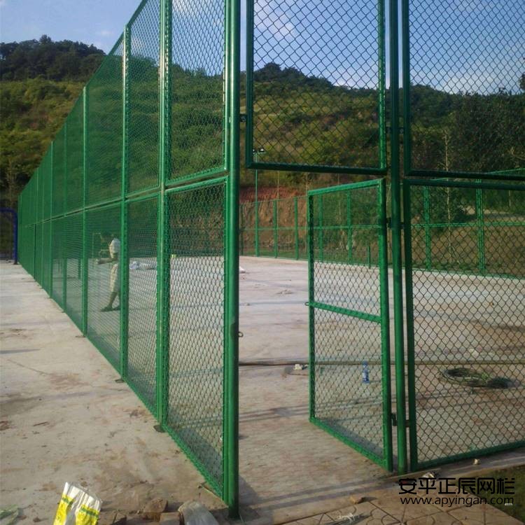 籃球場圍網報價多少錢一平米