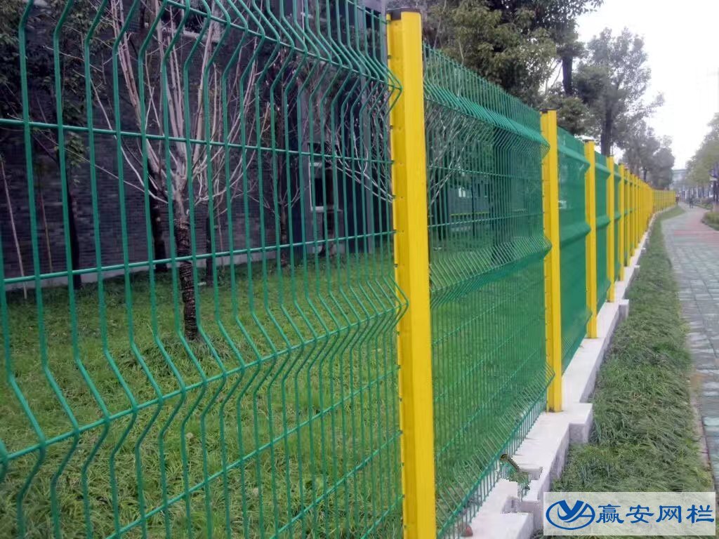 小區(qū)護欄網(wǎng)