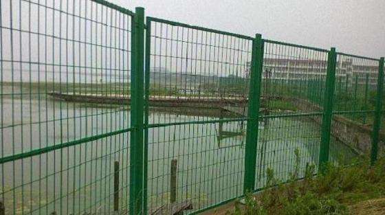 池塘護(hù)欄網(wǎng)