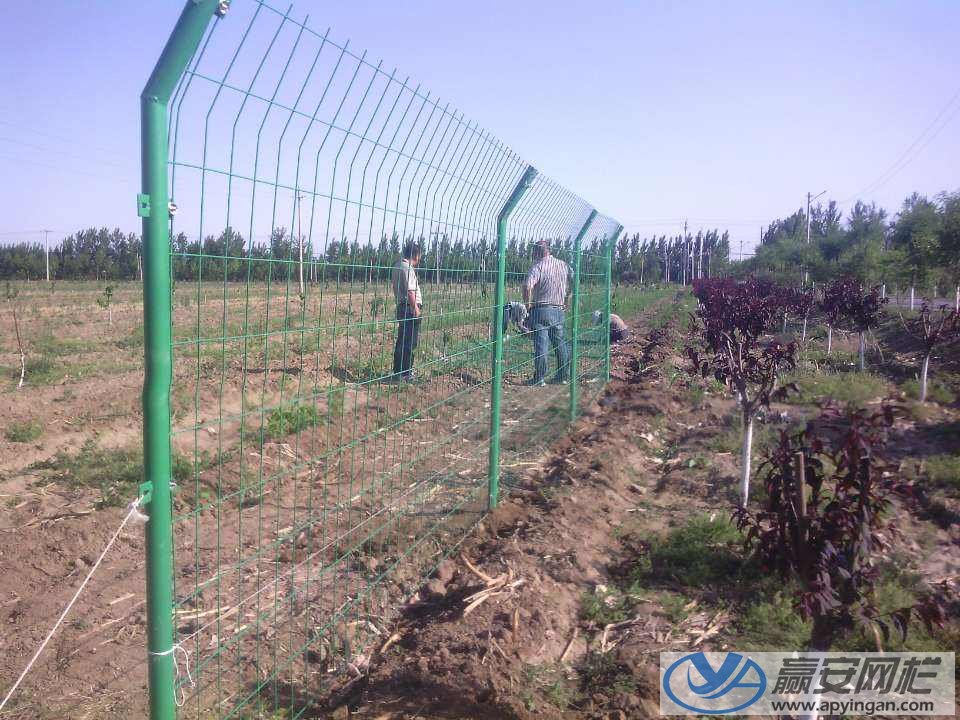 土地圍欄網(wǎng)