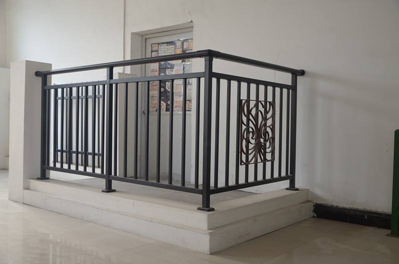鐵藝圍欄圖片