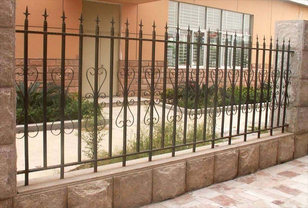 鐵藝圍欄圖片