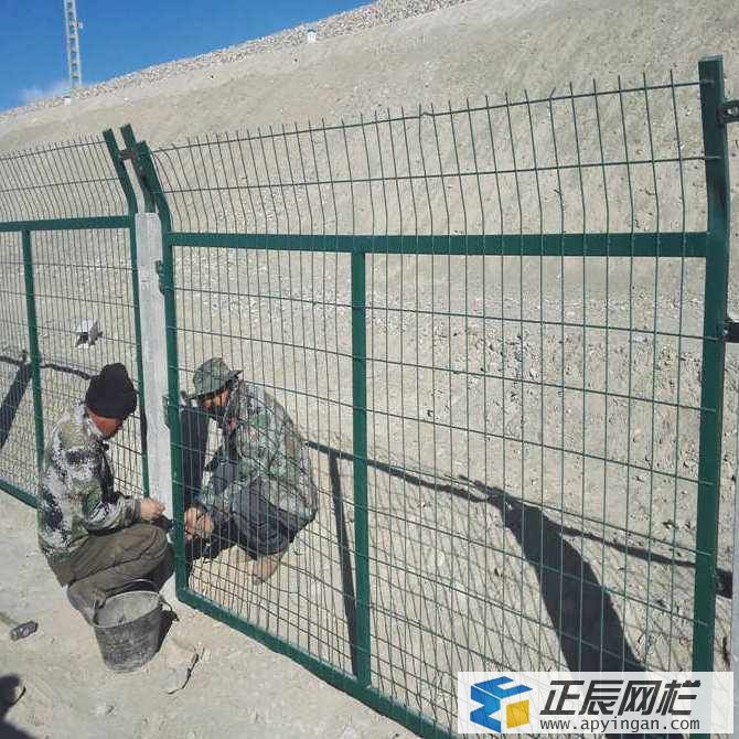 鐵路護(hù)欄網(wǎng)