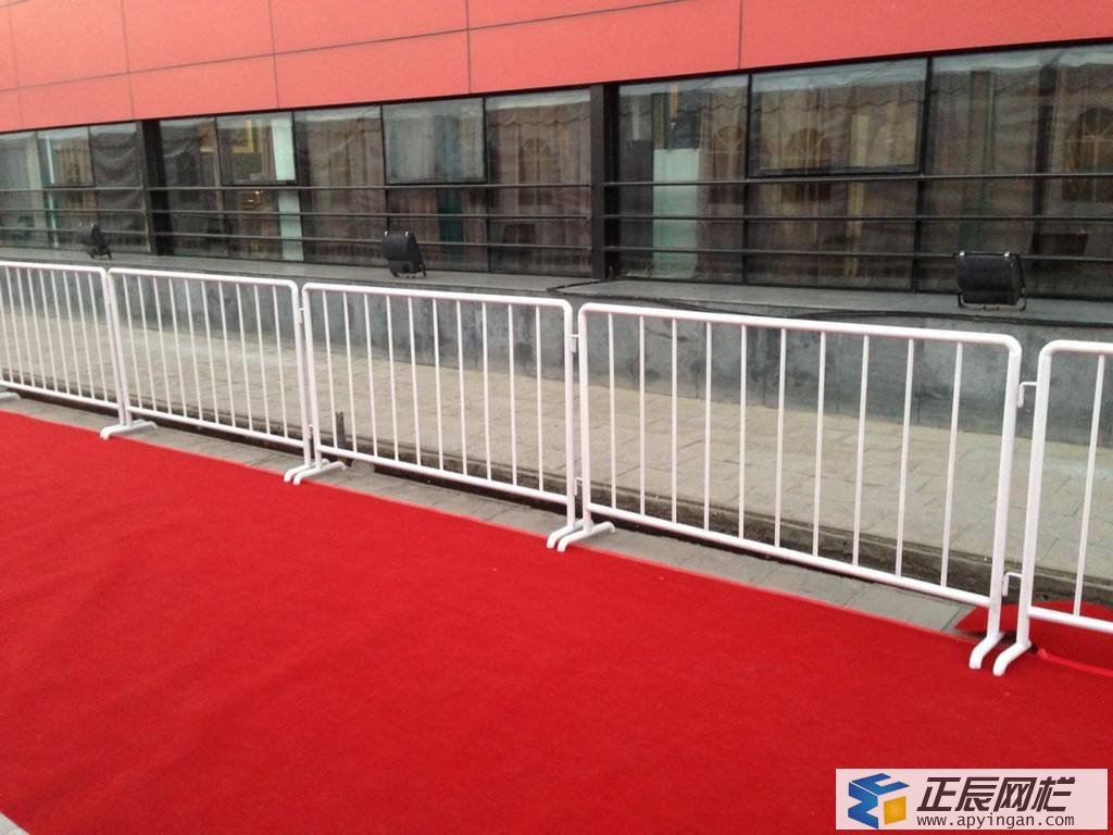 鐵馬護欄效果圖