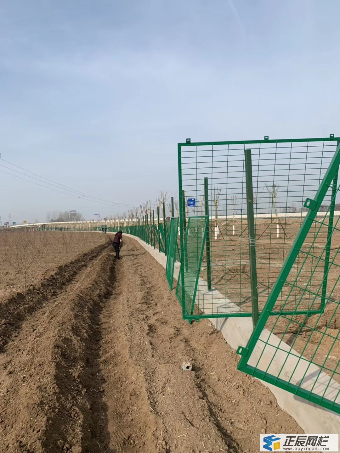 護(hù)欄網(wǎng)價格