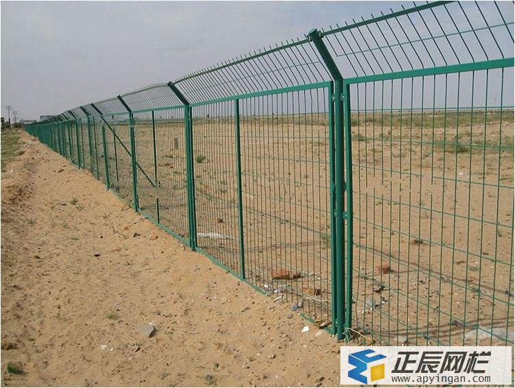 護(hù)欄網(wǎng)安裝