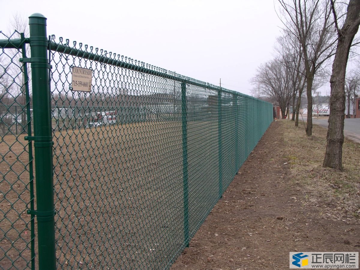 勾花網護欄圖片