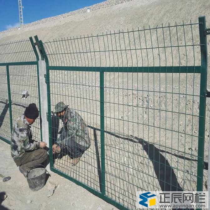 鐵路框架護欄網規格