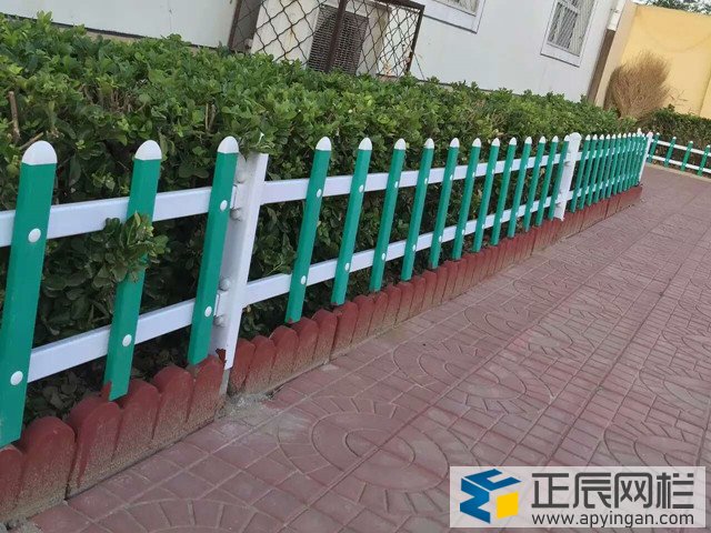 小區(qū)花園護(hù)欄網(wǎng)圖片