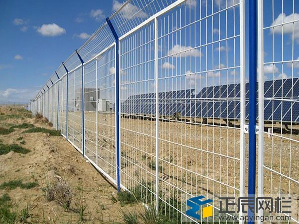 光伏電站護欄網