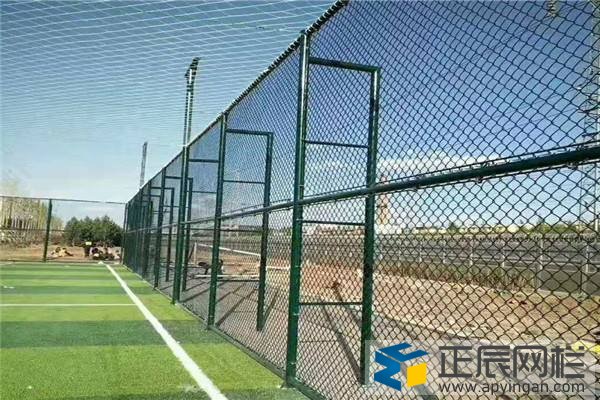 籃球場圍網